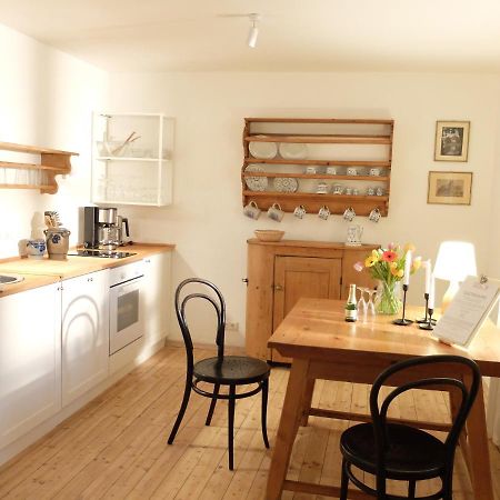 Gartenstudio-Apartment Tausendfreund - Adults Only - Am Chiemsee Breitbrunn am Chiemsee Extérieur photo